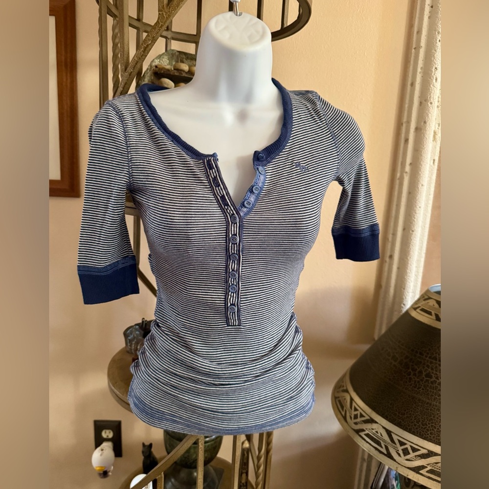 Abercrombie & Fitch Vintage Y2K Blue Striped 3/4 Sleeve Top XS